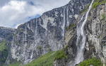 Fossene langsmed Romsdalsveien