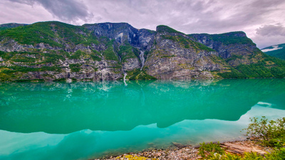 Brevann og mektige fjell 